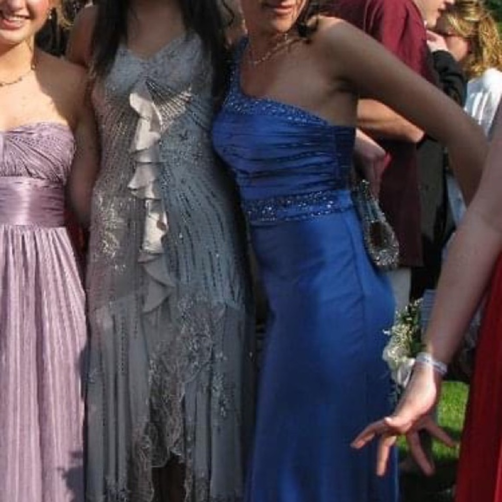 Adriana Papell Evening Gown Size 2 - Picture 16 of 16